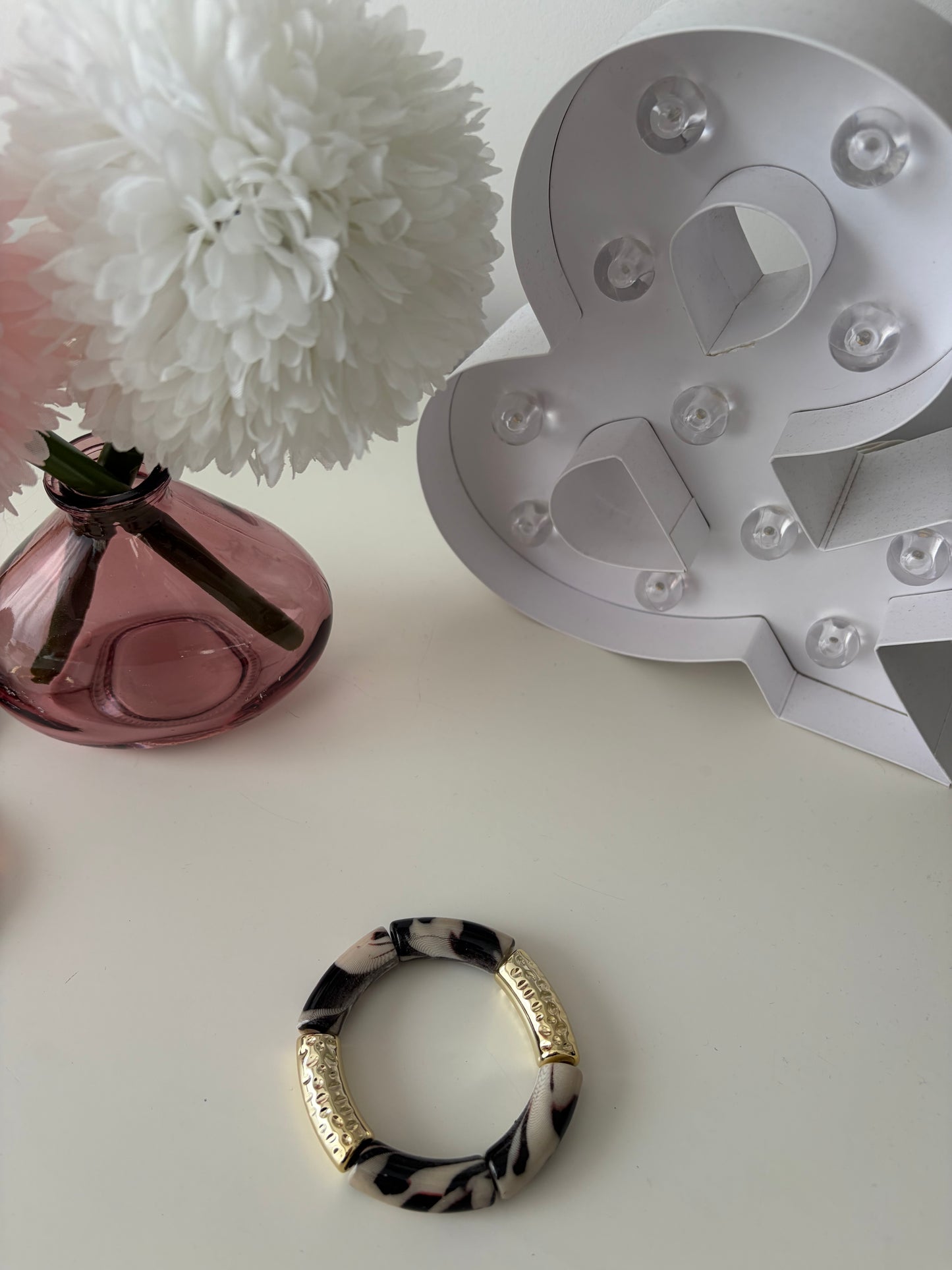 A_Bracelet Curve Tigré