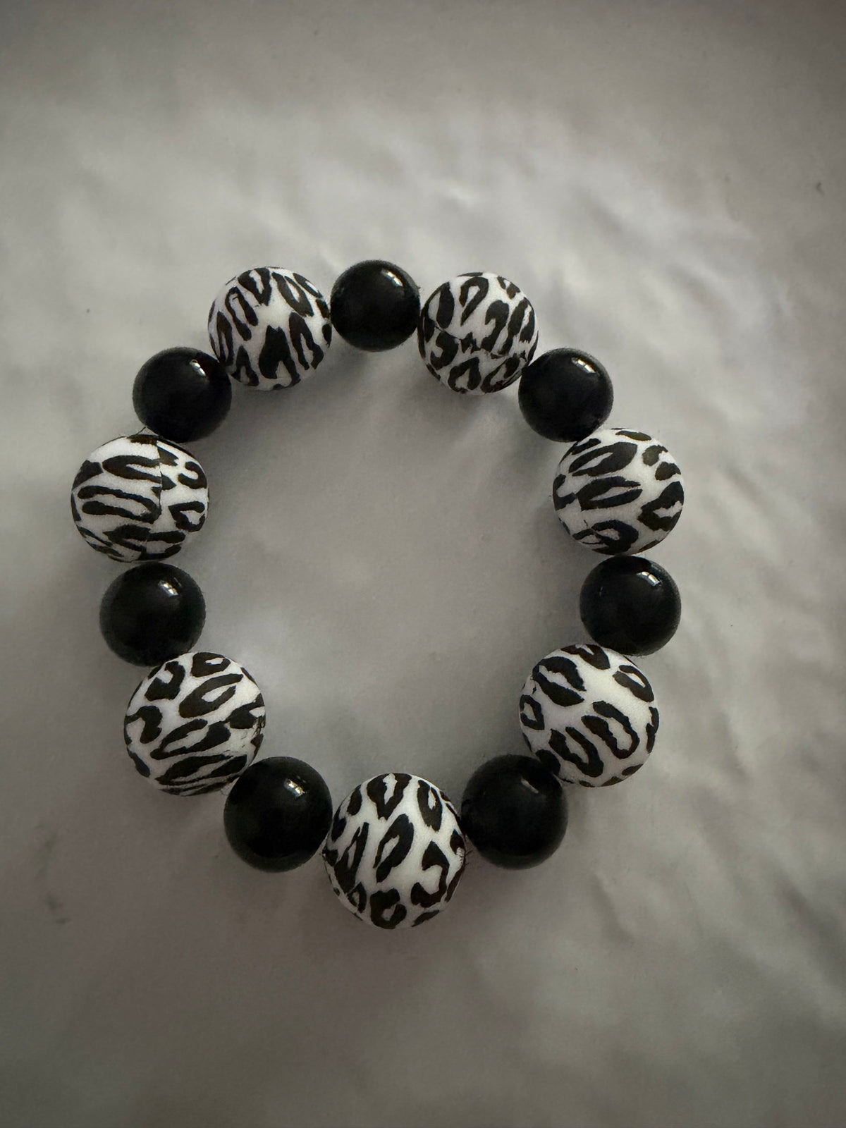 A_Bracelet perles léopard et noir
